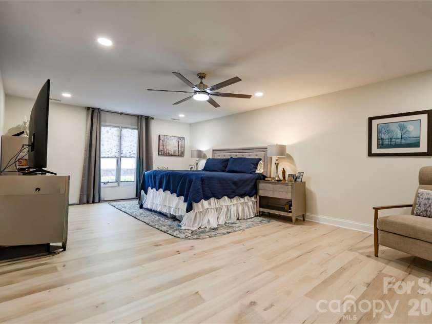 301 Pinkney Street, Shelby, NC 28150.  MLS# CAR4432509, YatesRealty ID 55538. Primary Bedroom