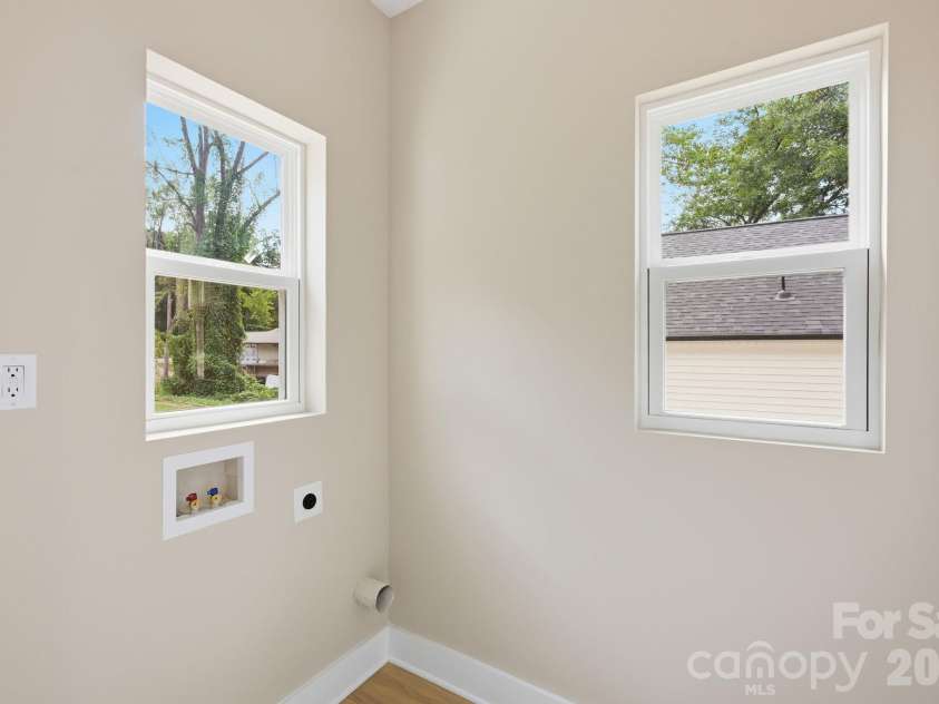 1027 Houston Street, Gastonia, NC 28052.  MLS# CAR4432877, YatesRealty ID 55545. 