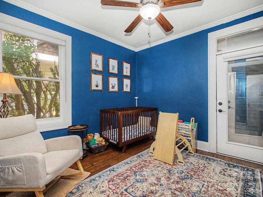 3610 Oakwood Avenue, Charlotte, NC 28205.  MLS# CAR4431301, YatesRealty ID 55549. 