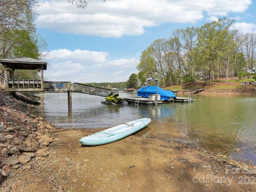 176 Sunset Bay Drive, Troutman, NC 28166.  MLS# CAR4241006, YatesRealty ID 5555. 