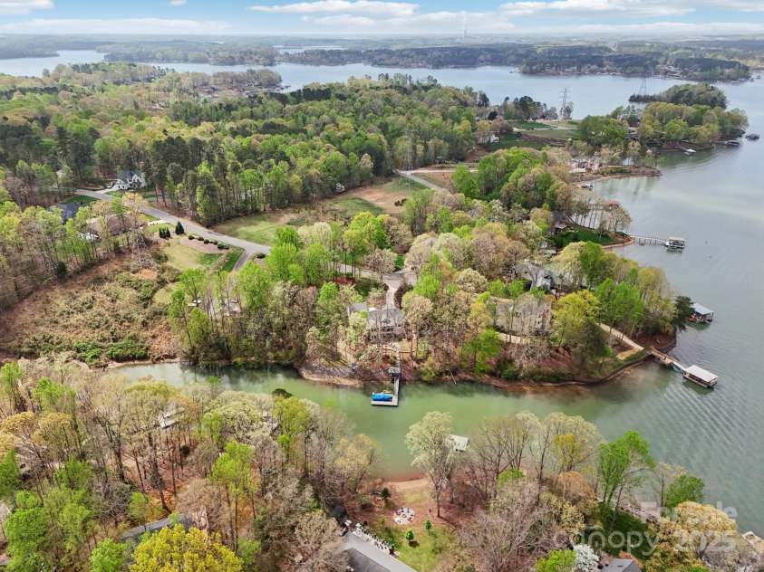 176 Sunset Bay Drive, Troutman, NC 28166.  MLS# CAR4241006, YatesRealty ID 5555. 