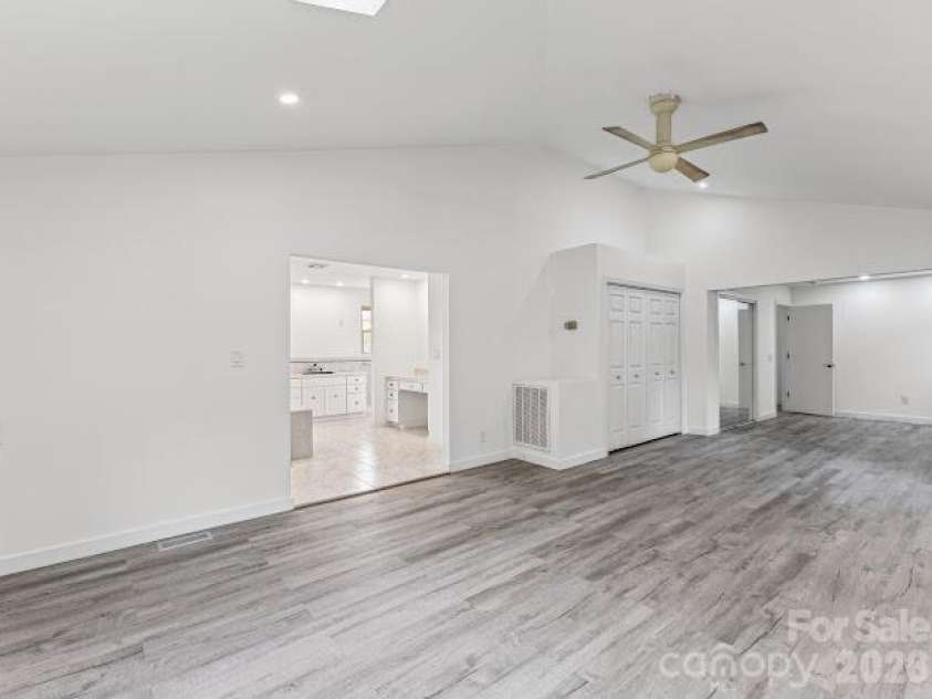 1824 Chrosaro Place, Lenoir, NC 28645.  MLS# CAR4432615, YatesRealty ID 55552. 