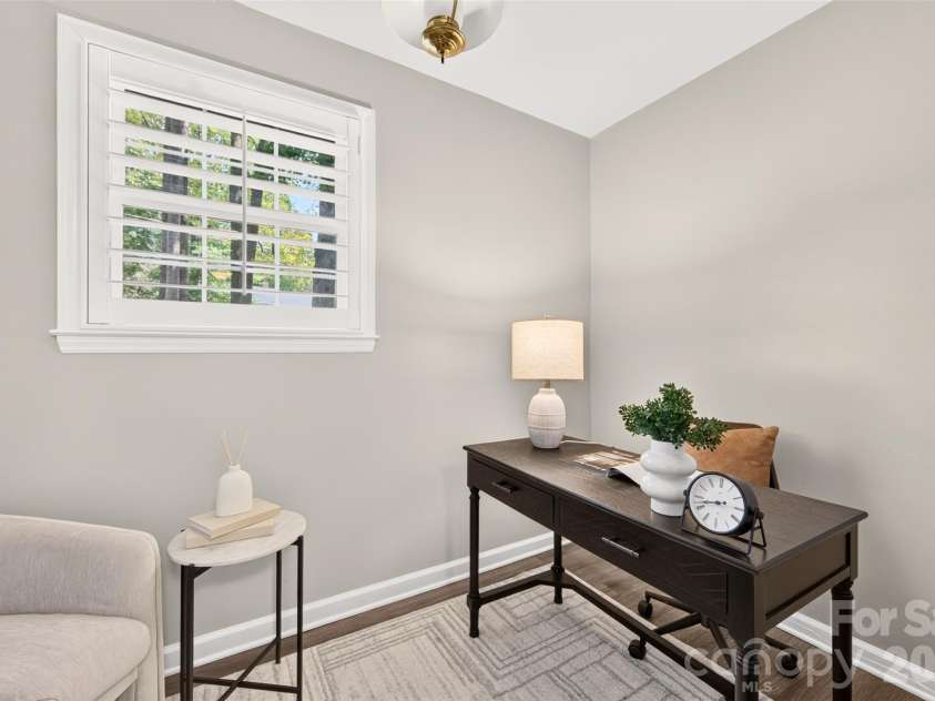 3022 Finley Place, Charlotte, NC 28210.  MLS# CAR4432416, YatesRealty ID 55554. 