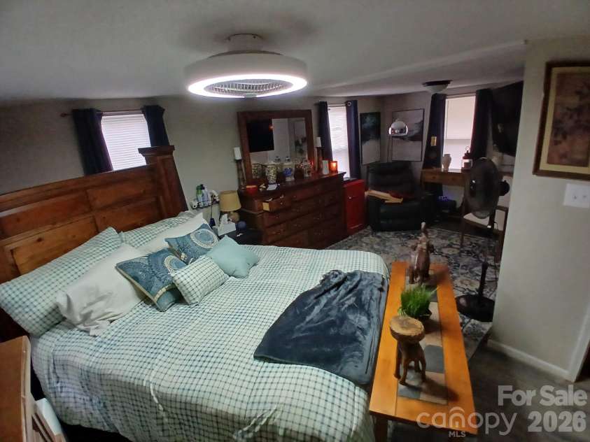 115 Davis Street, Dallas, NC 28034.  MLS# CAR4432832, YatesRealty ID 55555. 