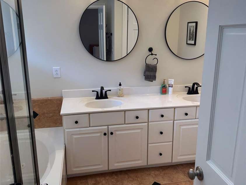 6201 Creft Circle, Indian Trail, NC 28079.  MLS# CAR4376580, YatesRealty ID 55558. Bathroom Primary