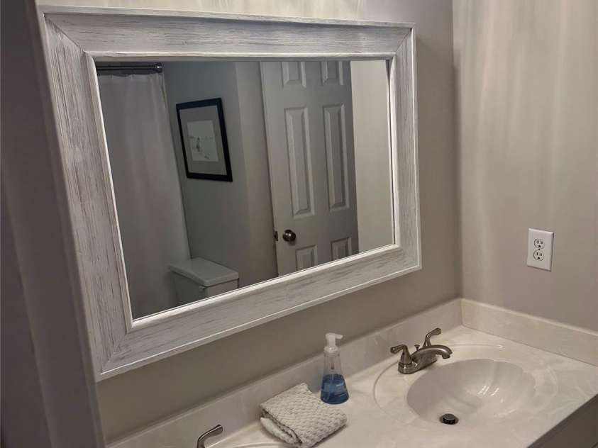 6201 Creft Circle, Indian Trail, NC 28079.  MLS# CAR4376580, YatesRealty ID 55558. Bathroom Upstairs