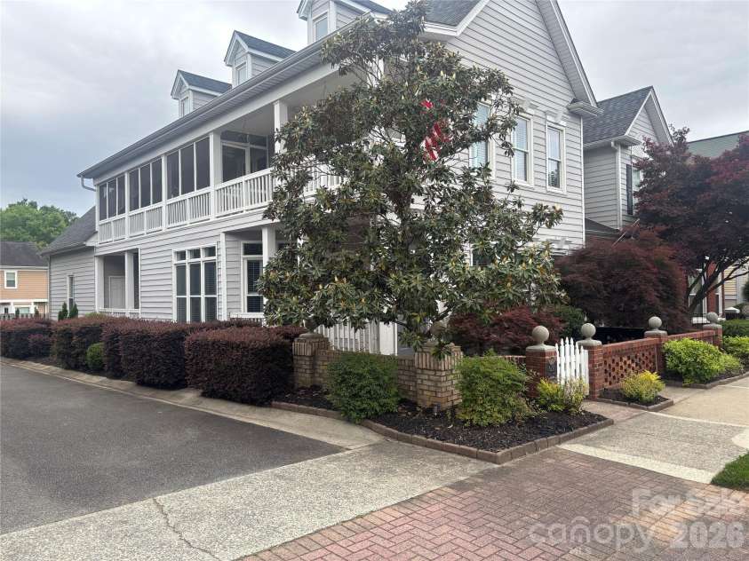 6201 Creft Circle, Indian Trail, NC 28079.  MLS# CAR4376580, YatesRealty ID 55558. Side of Home #2