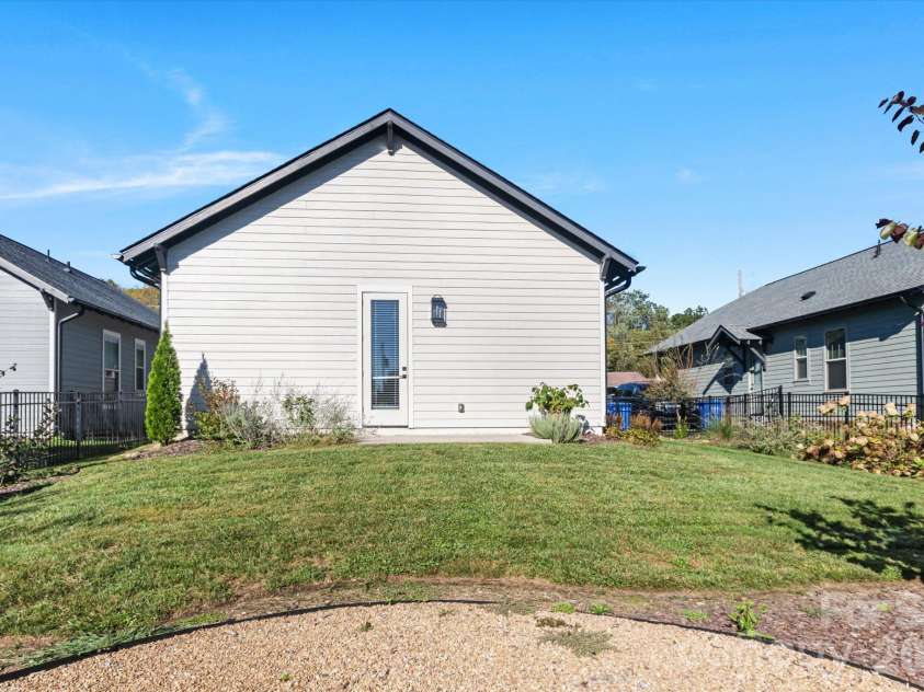 85 Temple Church Road, Brevard, NC 28712.  MLS# CAR4427509, YatesRealty ID 55559. 