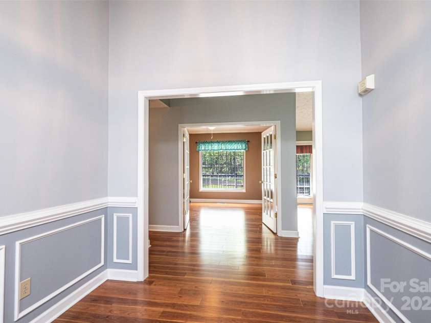 2426 36th Avenue, Hickory, NC 28601.  MLS# CAR4244686, YatesRealty ID 5556. 