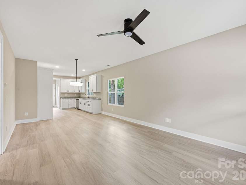 1031 Houston Street, Gastonia, NC 28052.  MLS# CAR4432924, YatesRealty ID 55561. 