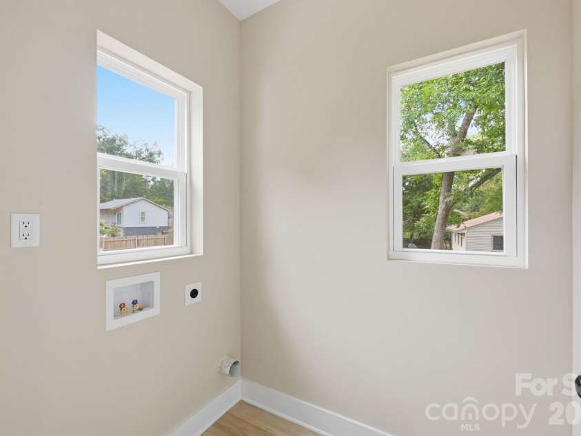1031 Houston Street, Gastonia, NC 28052.  MLS# CAR4432924, YatesRealty ID 55561. 