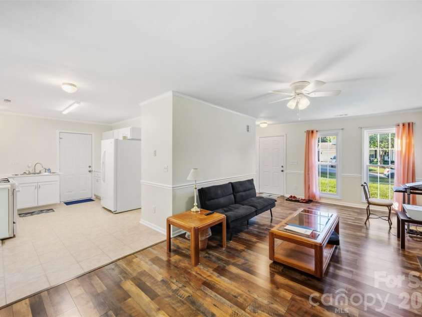 2374 Eagle Glen Court, Gastonia, NC 28056.  MLS# CAR4432758, YatesRealty ID 55564. 