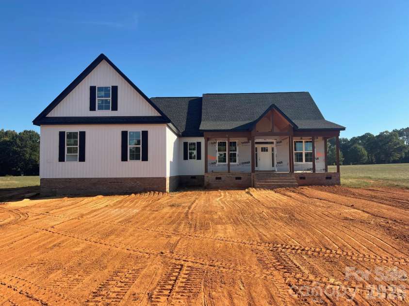 640 Everwood Drive, McConnells, SC 29726.  MLS# CAR4432738, YatesRealty ID 55566. 