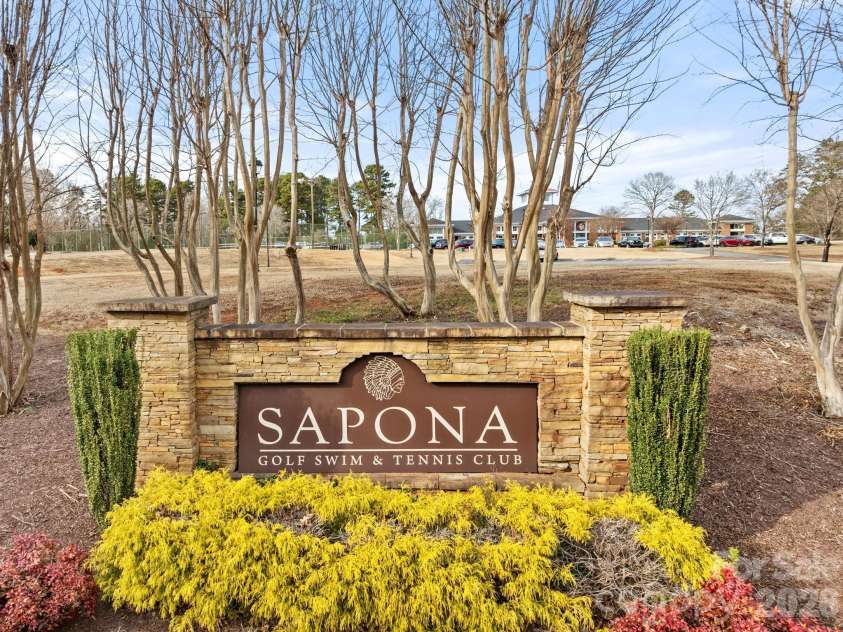 33 Lantern Lane, Lexington, NC 27292.  MLS# CAR4336982, YatesRealty ID 5557. 