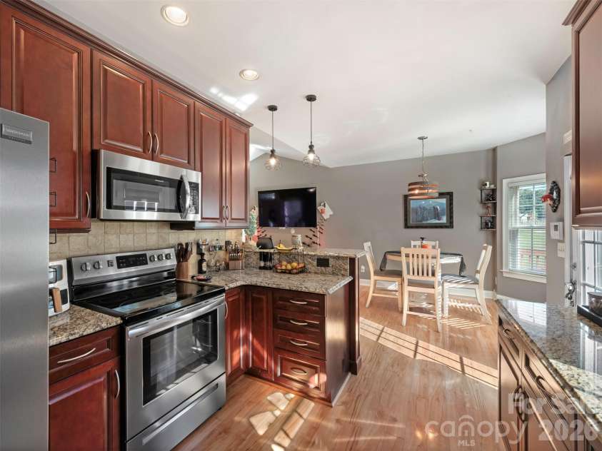 6388 Branson Davis Road, Randleman, NC 27317.  MLS# CAR4431126, YatesRealty ID 55571. 