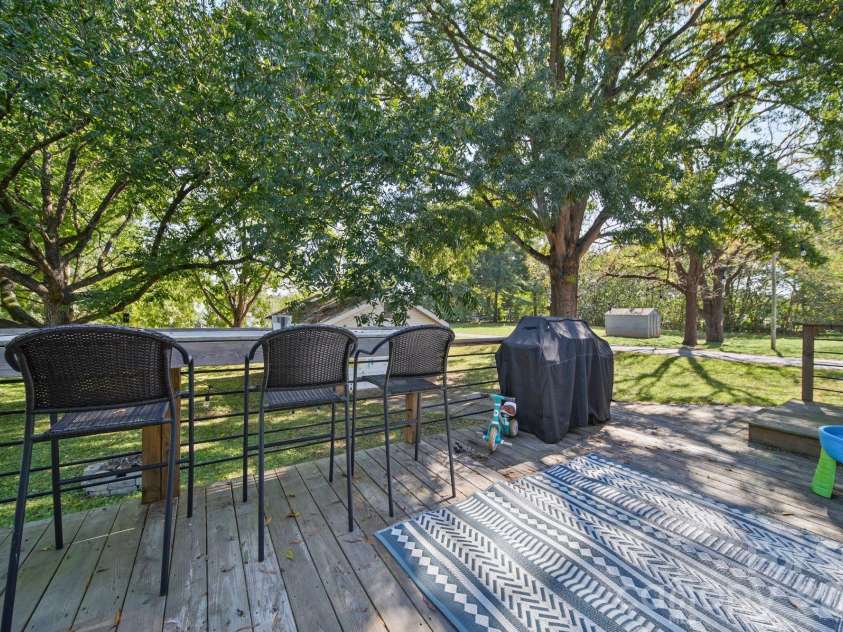 626 Austin Street, Albemarle, NC 28001.  MLS# CAR4430962, YatesRealty ID 55577. 
