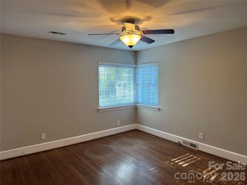 2108 Hassell Place, Charlotte, NC 28209.  MLS# CAR4432529, YatesRealty ID 55584. 