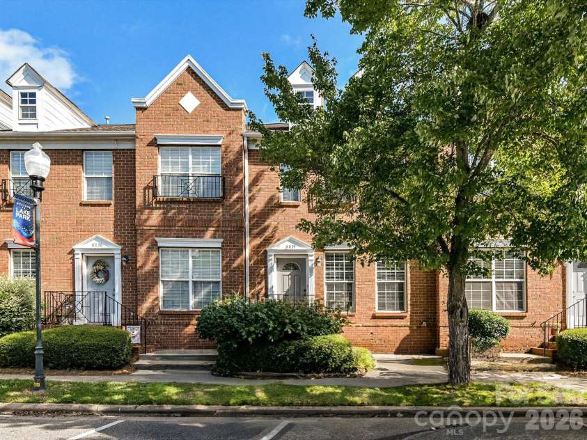 6034 Creft Circle, Indian Trail, NC 28079.  MLS# CAR4432975, YatesRealty ID 55586. 