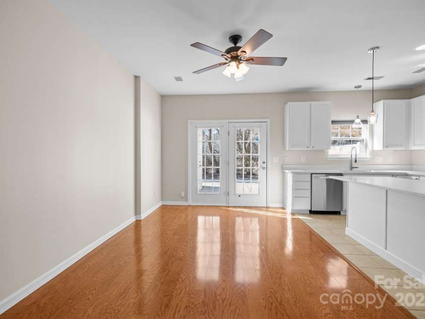 604 Atherton Way, Rock Hill, SC 29730.  MLS# CAR4225841, YatesRealty ID 5559. 