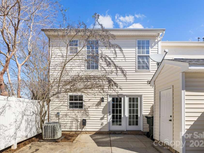 604 Atherton Way, Rock Hill, SC 29730.  MLS# CAR4225841, YatesRealty ID 5559. 