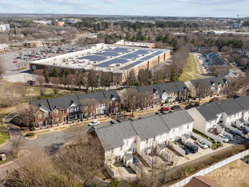 604 Atherton Way, Rock Hill, SC 29730.  MLS# CAR4225841, YatesRealty ID 5559. 