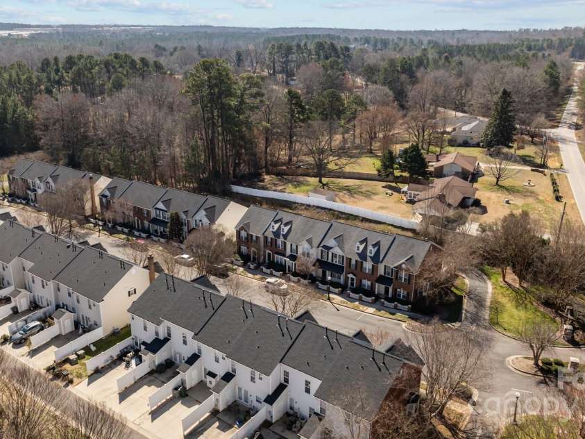 604 Atherton Way, Rock Hill, SC 29730.  MLS# CAR4225841, YatesRealty ID 5559. 