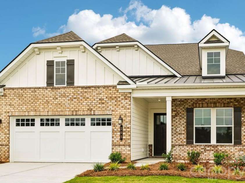 205 Marina Bay Trail, Locust, NC 28097.  MLS# CAR4432490, YatesRealty ID 55593. Madison / CB