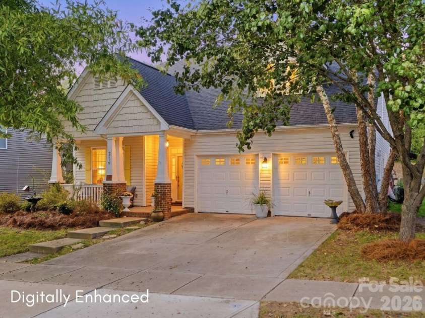 2219 Winding River Drive, Charlotte, NC 28214.  MLS# CAR4405289, YatesRealty ID 55594. 