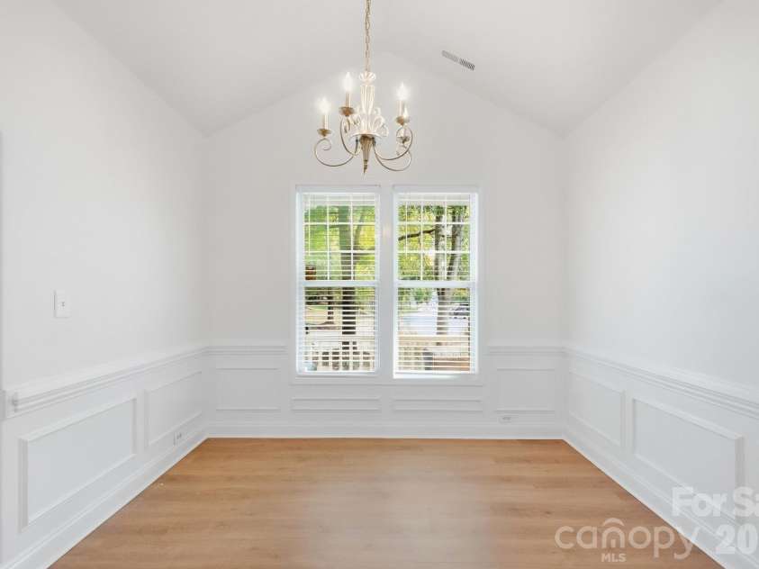 2219 Winding River Drive, Charlotte, NC 28214.  MLS# CAR4405289, YatesRealty ID 55594. 