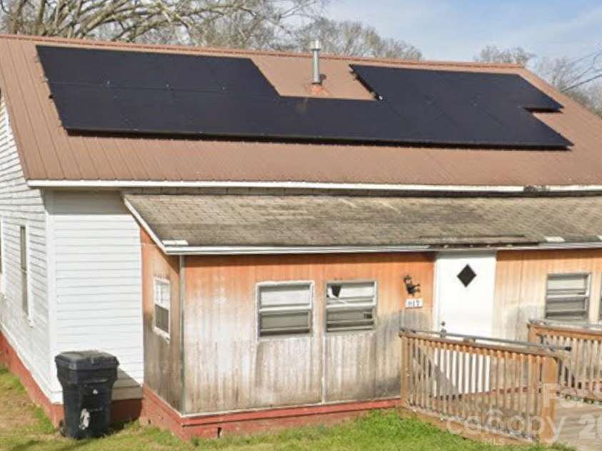 917 Osborne Avenue, Anderson, SC 29621.  MLS# CAR4432629, YatesRealty ID 55595. 