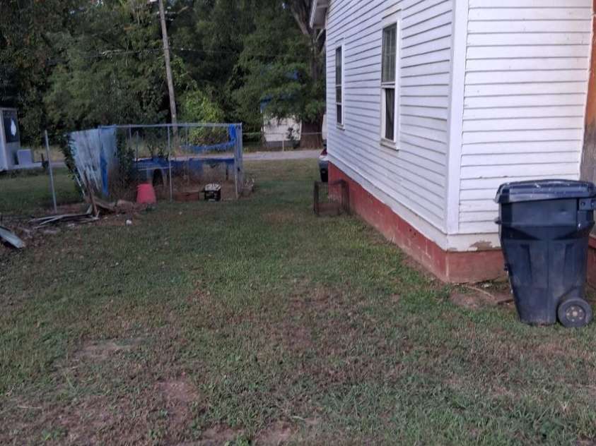 917 Osborne Avenue, Anderson, SC 29621.  MLS# CAR4432629, YatesRealty ID 55595. 