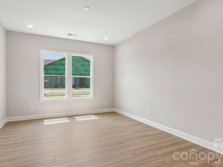 303 Marina Bay Trail, Locust, NC 28097.  MLS# CAR4430586, YatesRealty ID 55596. Flex Room