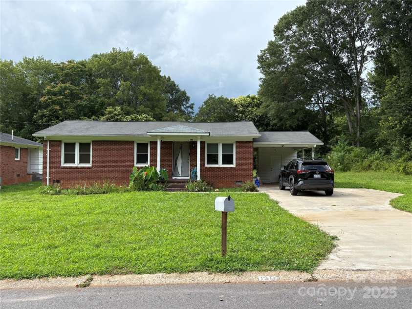 1203 Pamela Drive, Shelby, NC 28150.  MLS# CAR4251963, YatesRealty ID 556. Level yard