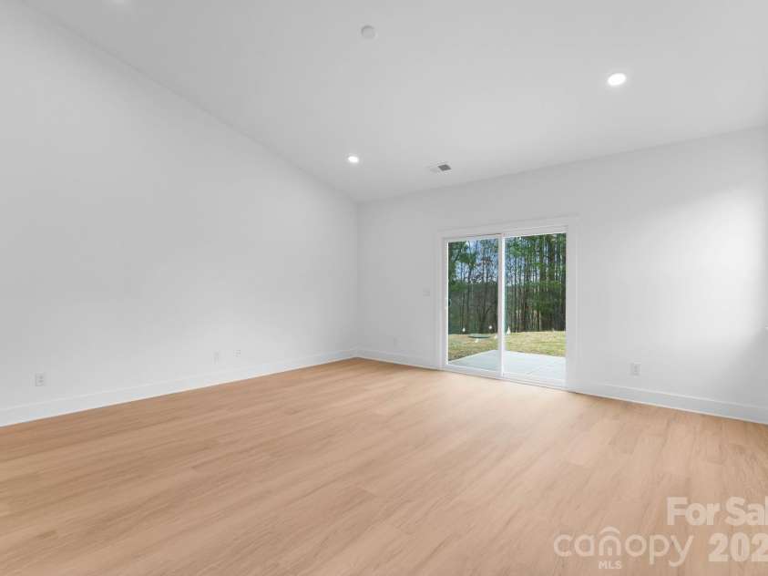 220 Nancy Drive, Shelby, NC 28152.  MLS# CAR4406153, YatesRealty ID 5560. 