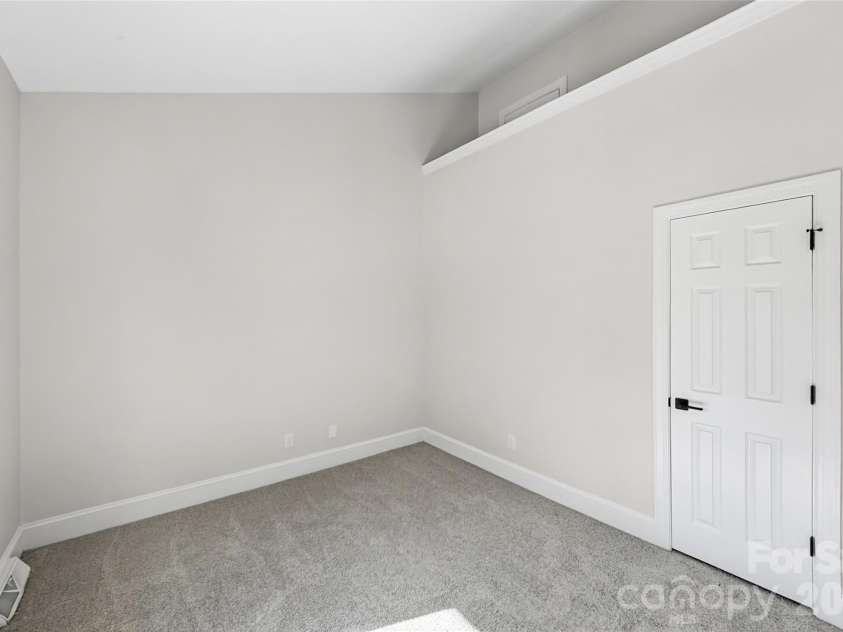 101 Morrison Hill Road, Davidson, NC 28036.  MLS# CAR4433003, YatesRealty ID 55600. 