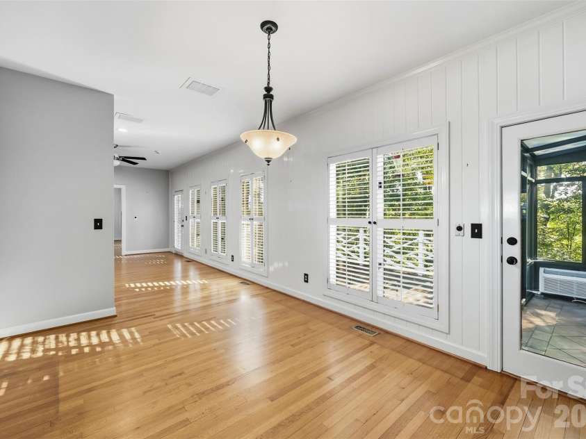 185 Appian Way, Shelby, NC 28150.  MLS# CAR4395118, YatesRealty ID 55602. 