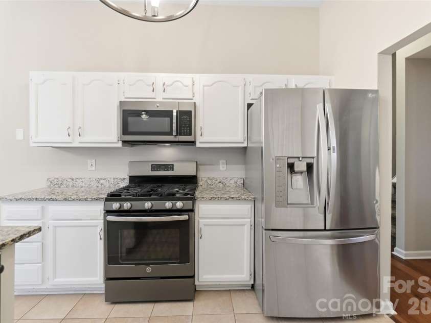 9326 Royal Highlands Court, Charlotte, NC 28277.  MLS# CAR4432579, YatesRealty ID 55603. 