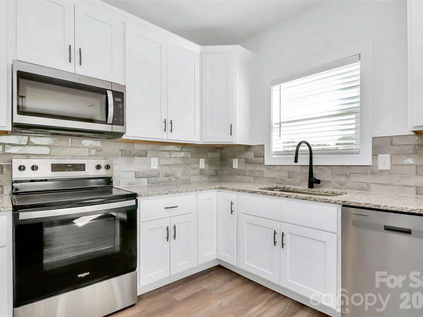 4060 Eagle Chase Drive, Charlotte, NC 28216.  MLS# CAR4432046, YatesRealty ID 55604. Photo Representation of Finished Floorplan