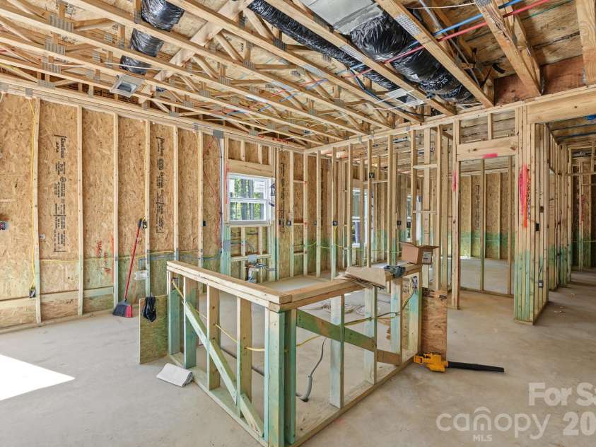 4060 Eagle Chase Drive, Charlotte, NC 28216.  MLS# CAR4432046, YatesRealty ID 55604. Status as of 10/7/26