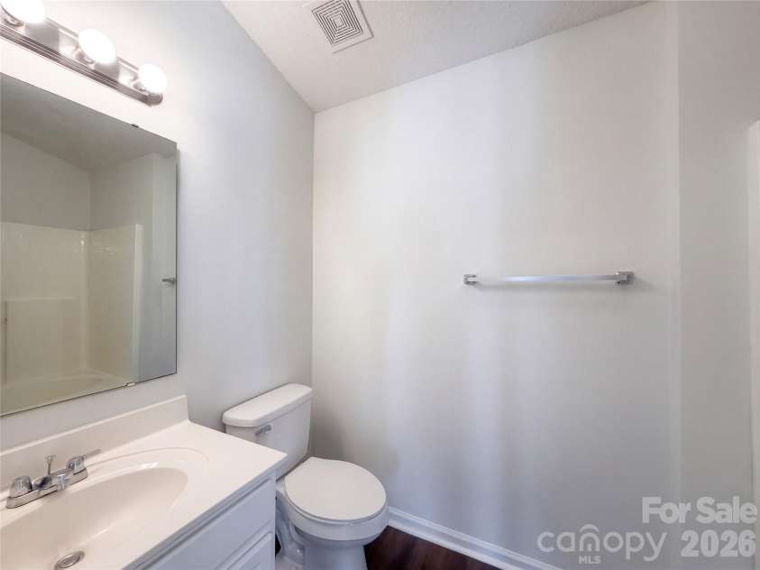 10705 Azure Valley Place, Charlotte, NC 28269.  MLS# CAR4432262, YatesRealty ID 55607. 