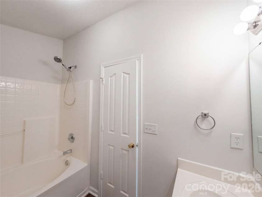 10705 Azure Valley Place, Charlotte, NC 28269.  MLS# CAR4432262, YatesRealty ID 55607. 