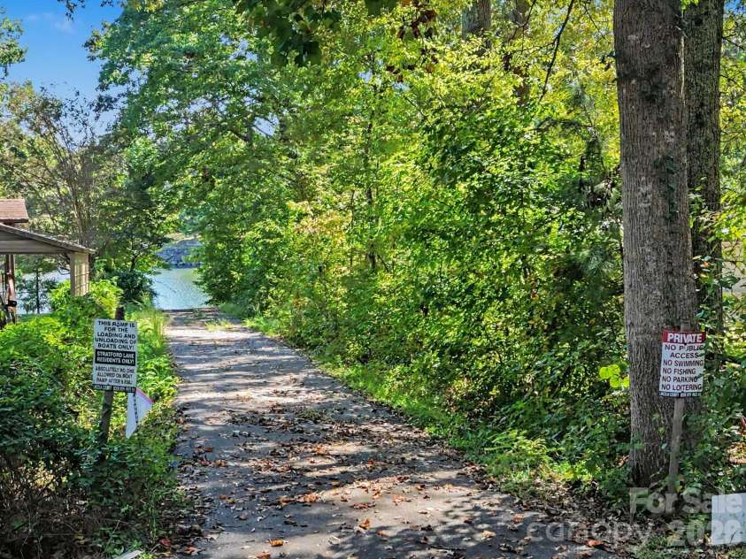 4833 Maralane Trail, Denver, NC 28037.  MLS# CAR4432544, YatesRealty ID 55612. 