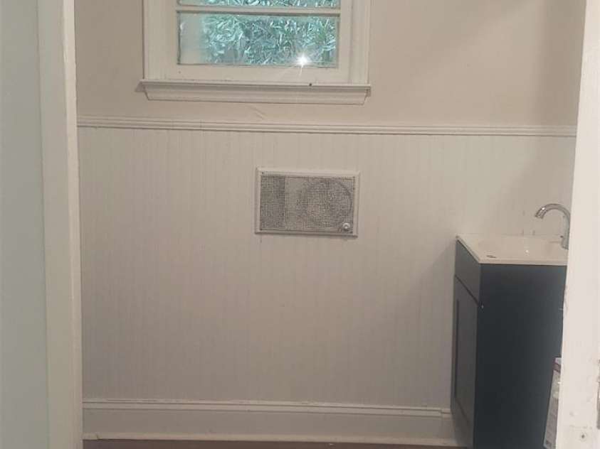 401 Hill Street, Gastonia, NC 28052.  MLS# CAR4432910, YatesRealty ID 55613. 