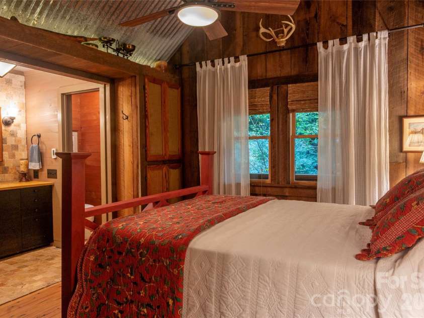 2218 Mountain Page Road, Saluda, NC 28773.  MLS# CAR4431593, YatesRealty ID 55614. 