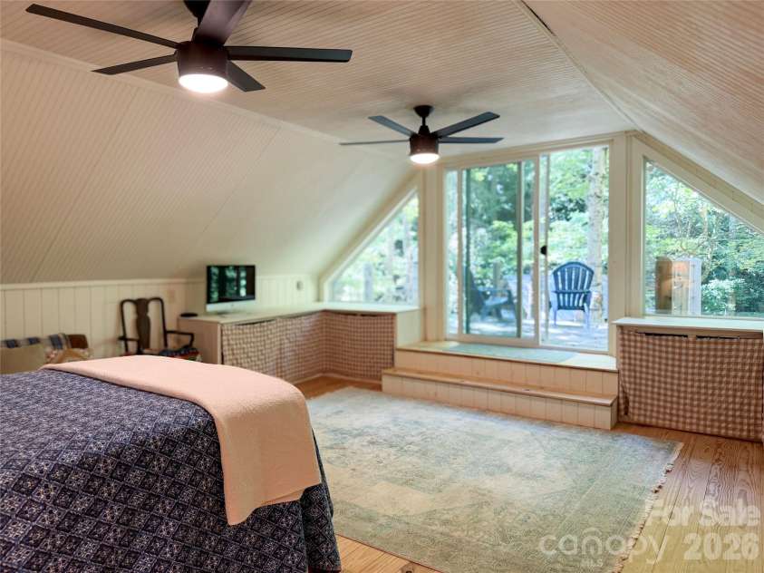 2218 Mountain Page Road, Saluda, NC 28773.  MLS# CAR4431593, YatesRealty ID 55614. 