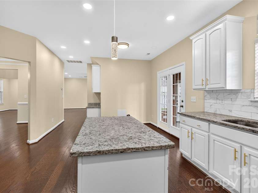 11019 Woods Corner Court, Charlotte, NC 28277.  MLS# CAR4433037, YatesRealty ID 55617. 