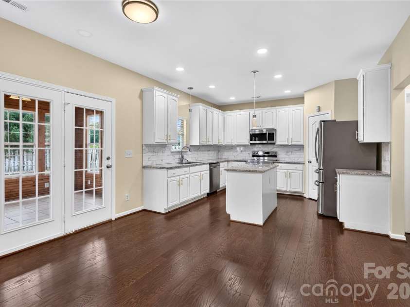 11019 Woods Corner Court, Charlotte, NC 28277.  MLS# CAR4433037, YatesRealty ID 55617. 