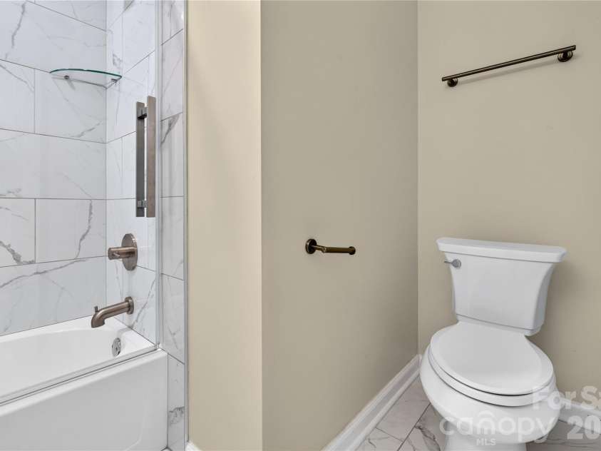 11019 Woods Corner Court, Charlotte, NC 28277.  MLS# CAR4433037, YatesRealty ID 55617. 
