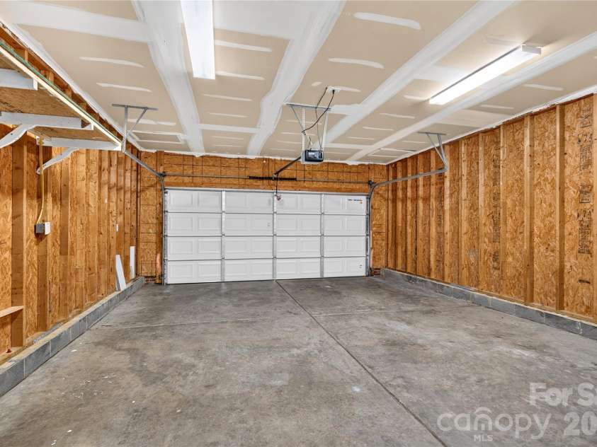 11019 Woods Corner Court, Charlotte, NC 28277.  MLS# CAR4433037, YatesRealty ID 55617. 