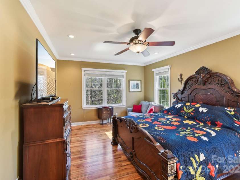 41 Golden Pond Way, Hendersonville, NC 28791.  MLS# CAR4237615, YatesRealty ID 5562. Primary suite offers tons of light and space